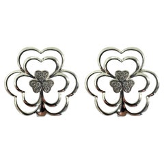 18K White Gold .09 Carat Diamond Floral Earrings