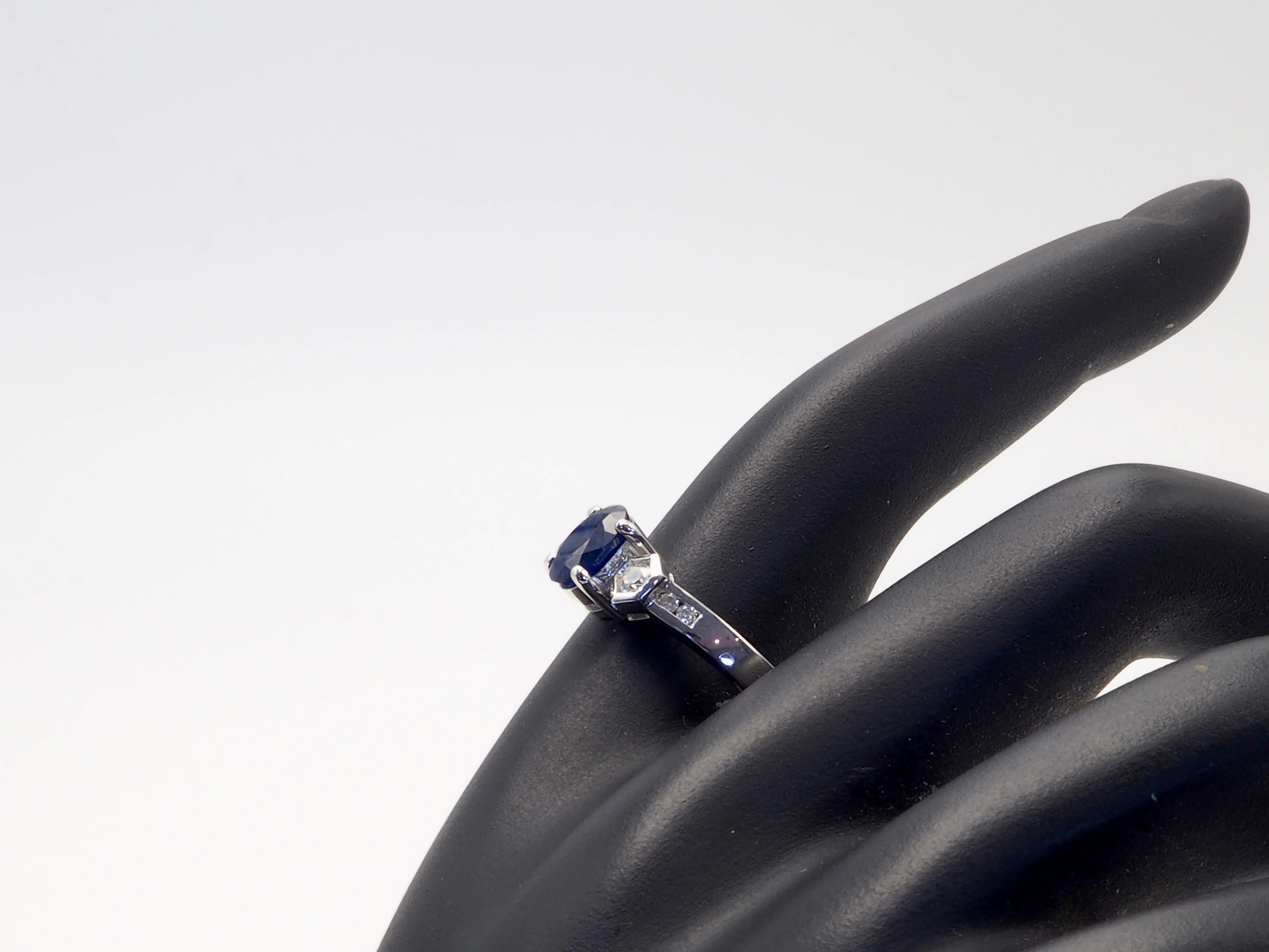 18K White Gold 0.90ct Deep Blue Sapphire & 0.16ct Diamond Fine Ring For Sale 1