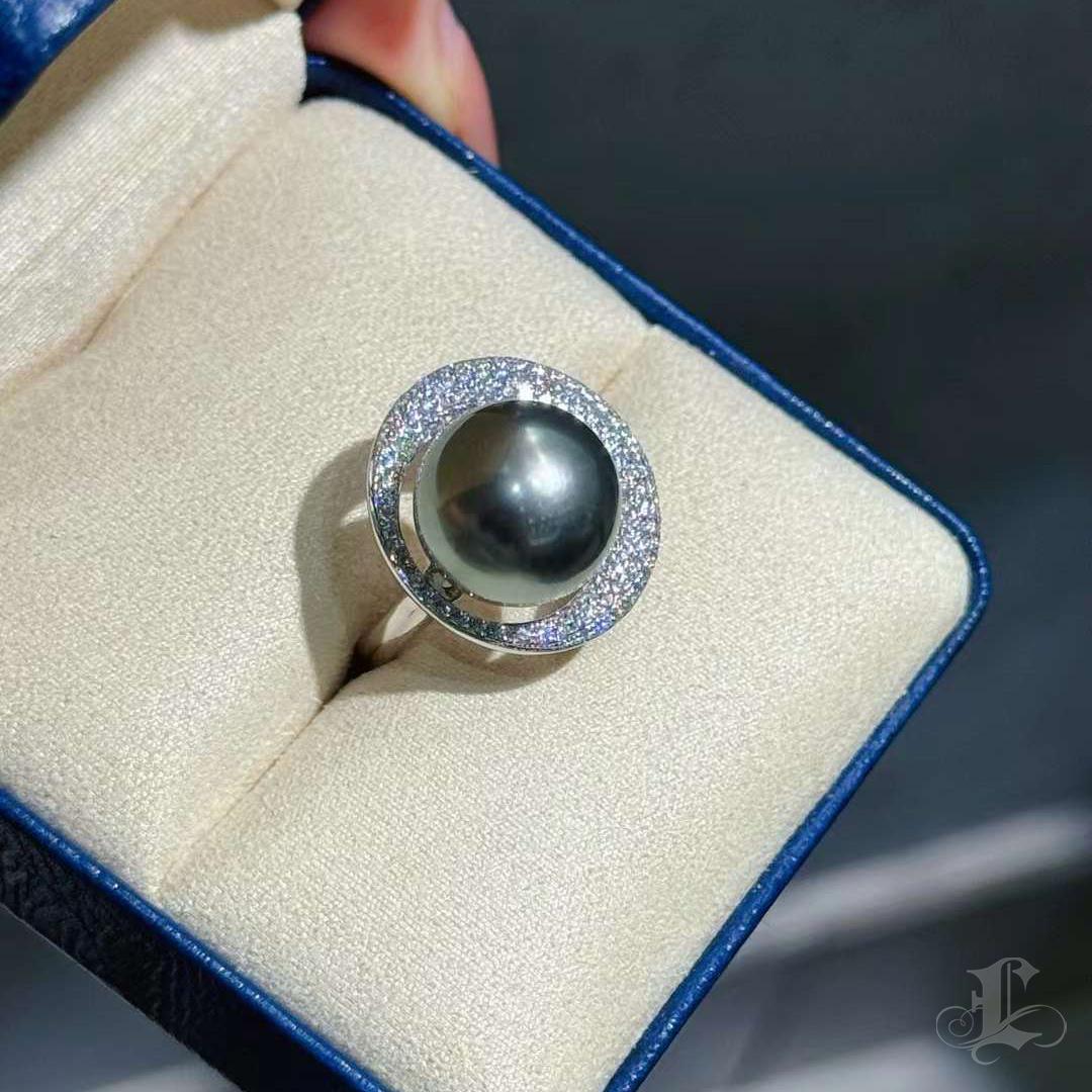 【Lustre Arc】Orbit Aurora Bague Halo Perle de Tahiti Diamant en vente 3