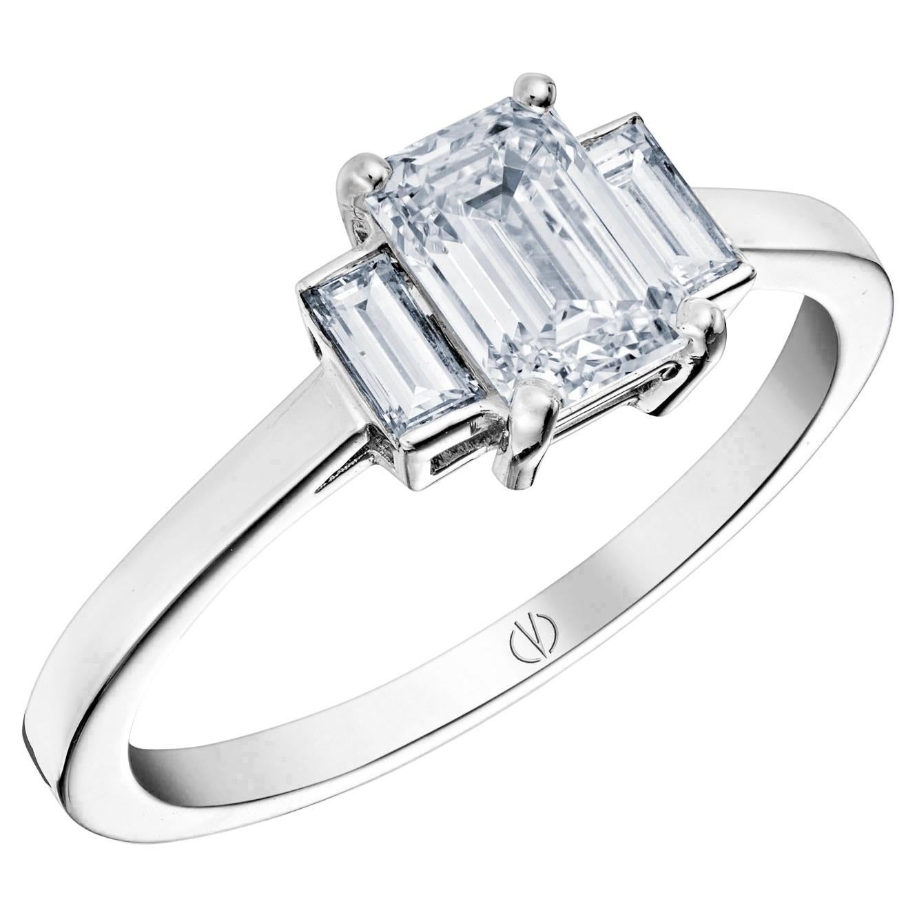 GIA Certified G SI1 0.95 Carat Diamond 18K White Gold 0.22 Carat Baguettes Ring