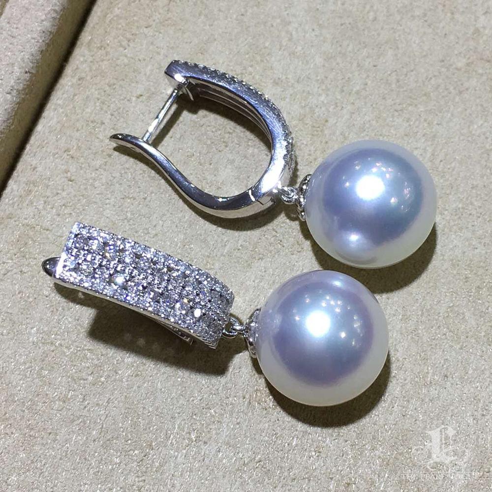 【Crown Radiance】Lux Pavé Diamond AAAA South Sea Pearl Evening Glamour Earrings For Sale 4