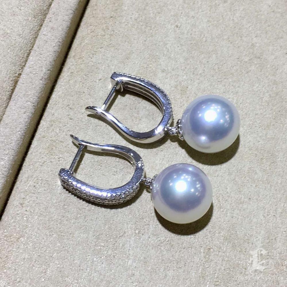 【Crown Radiance】Lux Pavé Diamond AAAA South Sea Pearl Evening Glamour Earrings For Sale 5