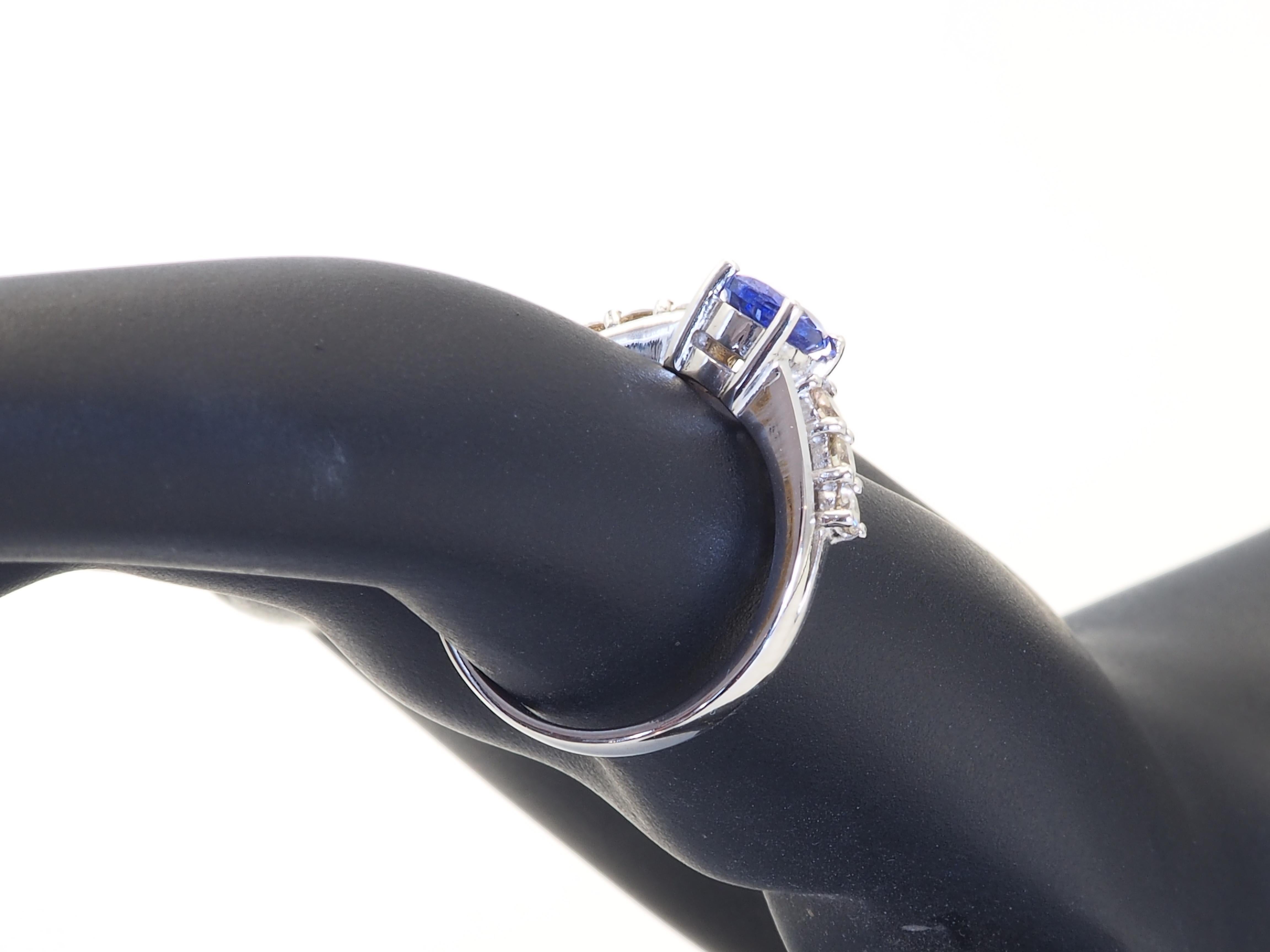 18K White Gold 0.95ct Violet Blue Tanzanite & 0.34ct Brilliant Diamond Fine Ring For Sale 2