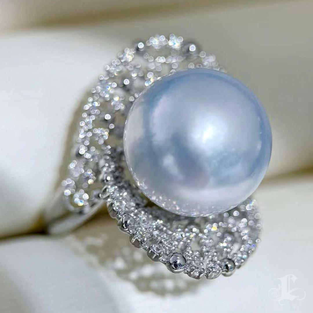 【Lustre Arc】Aurora Bloom South Sea Pearl Diamond Filigree Ring For Sale 4