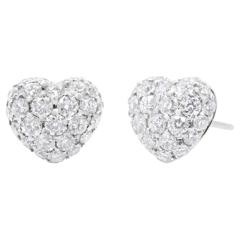 4.62 Carats Diamond Pave Gold Heart Earrings For Sale at 1stDibs