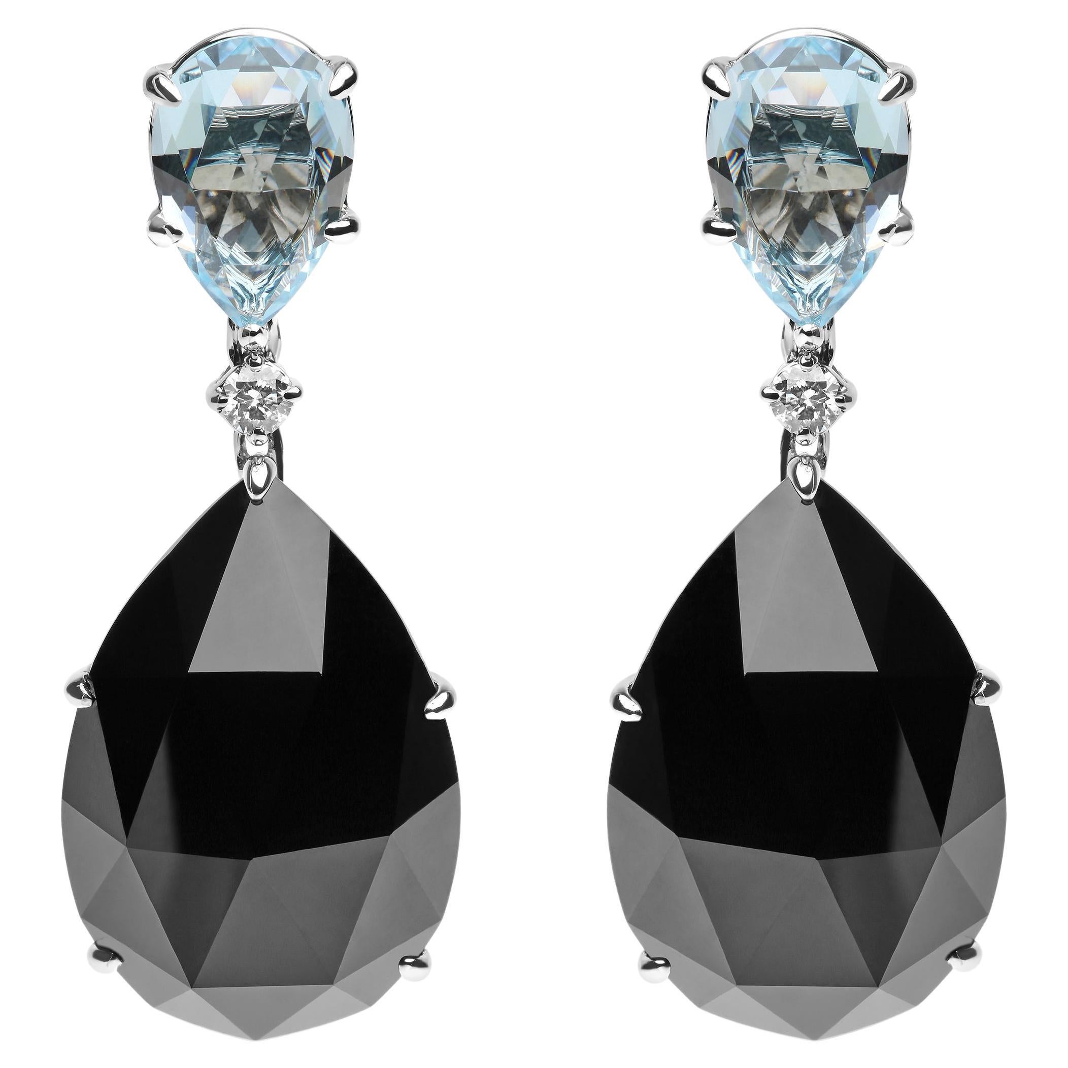 Pendants d'oreilles en or blanc 18 carats avec diamants de 1/5 carat, topaze bleu ciel et onyx noir