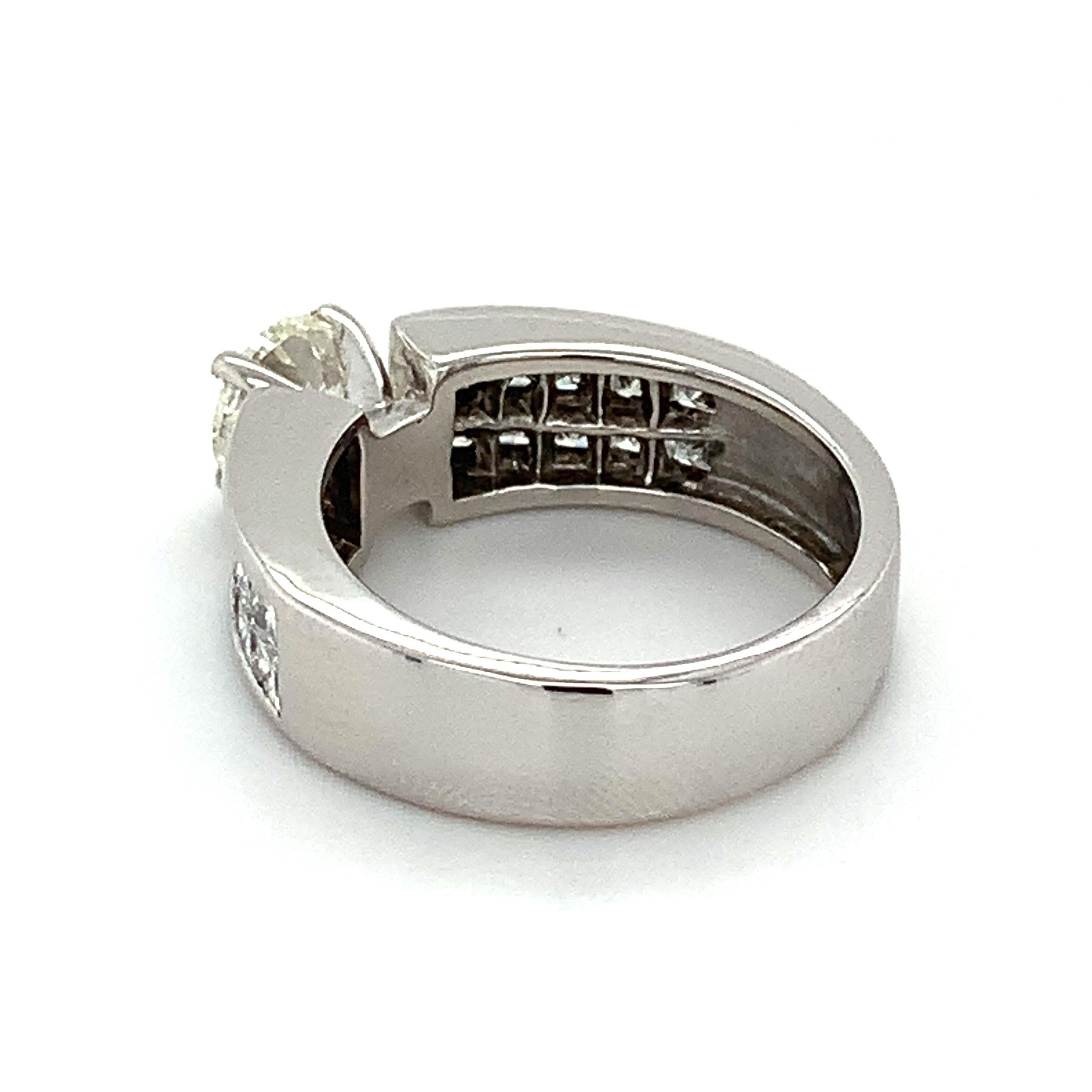 18 Karat Weißgold 1 Karat runder Diamantring mit unsichtbarem Prinzessinnenschliff 2