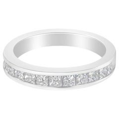 Anneau cannelé en or blanc 18 carats avec diamants de 1,00 carat