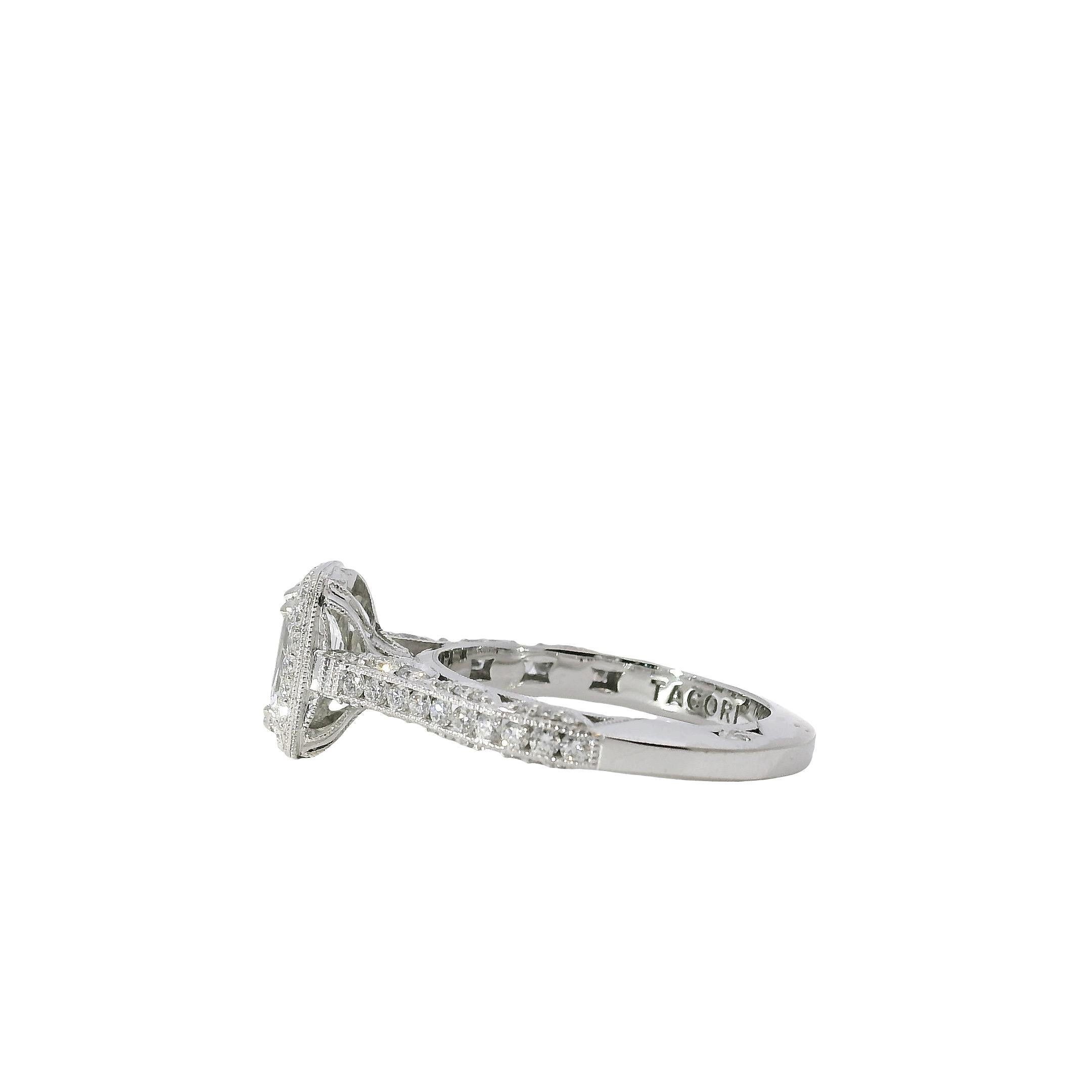 Anillo de compromiso de oro blanco de 18k con diamante natural de talla marquesa de 1,01 ct en venta 1