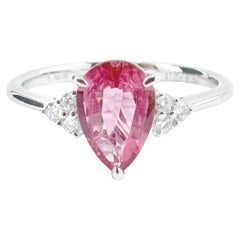 Anillo de oro blanco de 18 quilates de 1,02 quilates de zafiro Padparadscha no calentado con diamantes