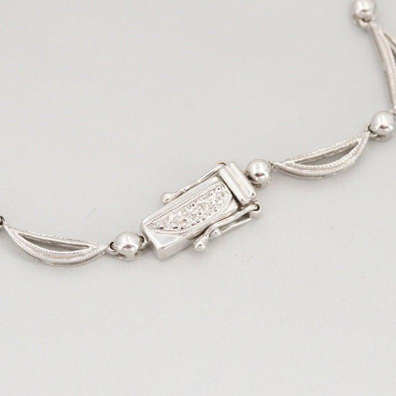 Collier station en or blanc 18 carats avec diamants de 1,03 carat en vente 2
