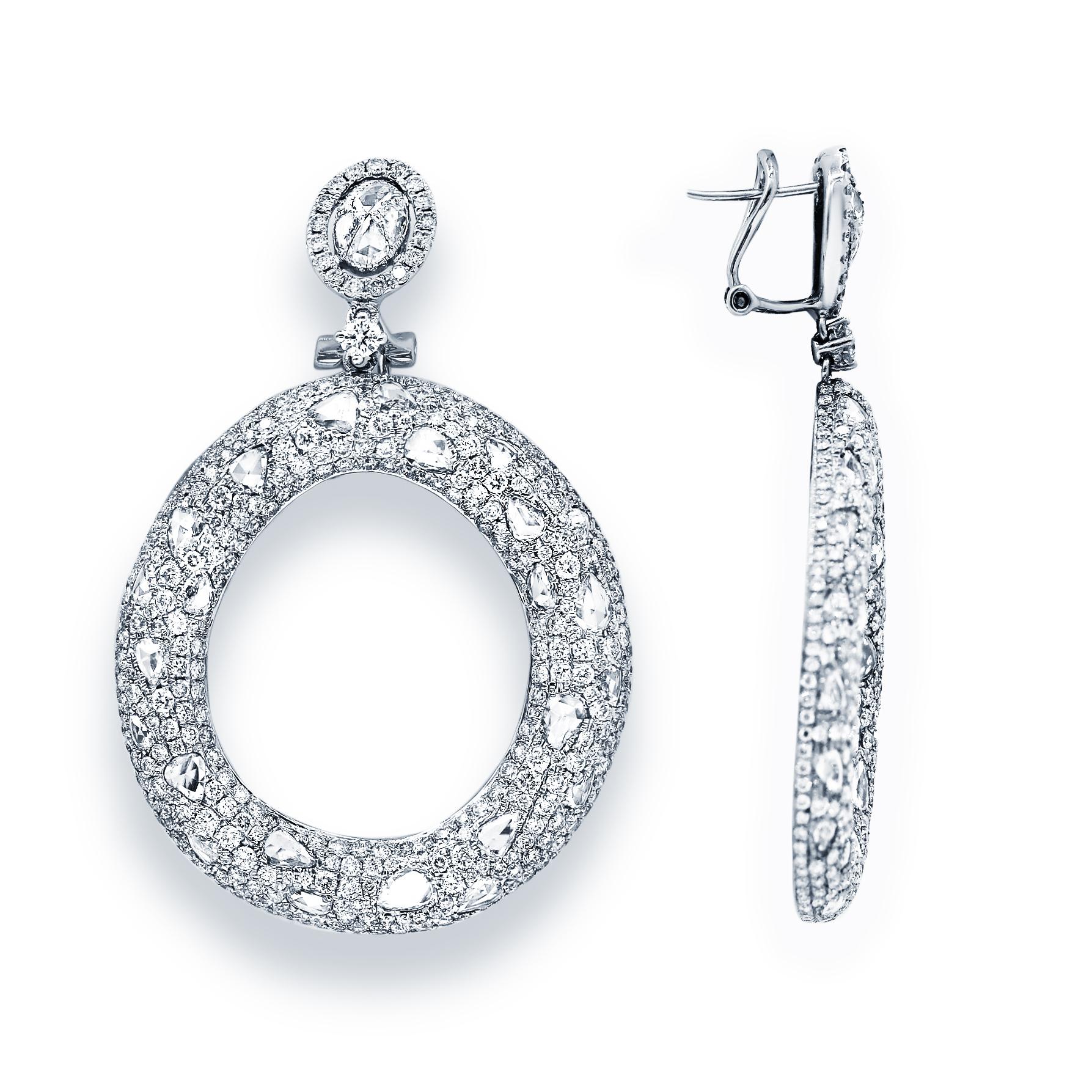 Boucles d'oreilles en or blanc 18 carats avec diamants taille rose de 10,50 carats Neuf - En vente à New York, NY
