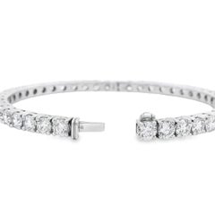 18k White Gold 10.5ctw Round Brilliant Diamond Tennis Bangle Bracelet