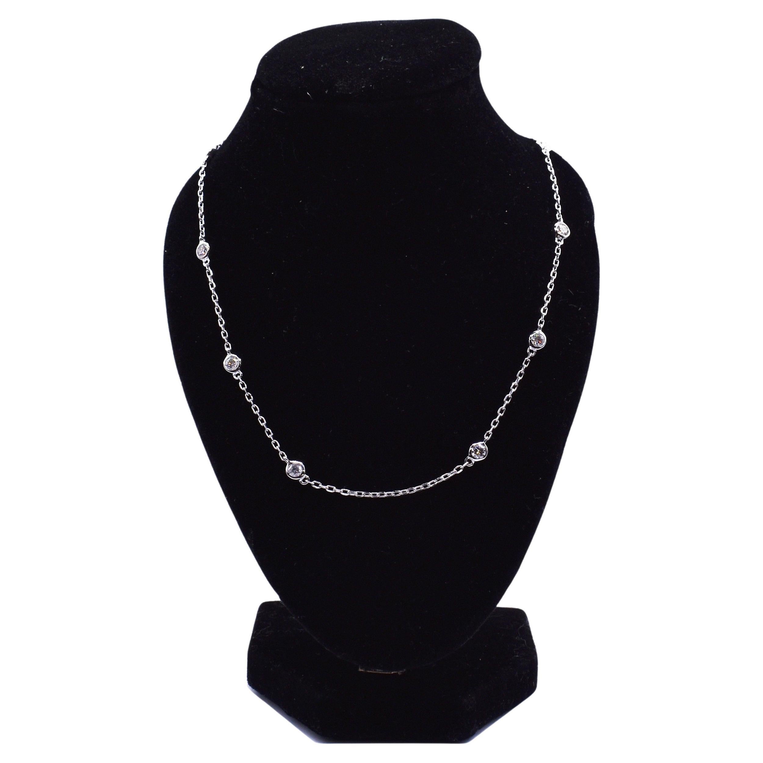 18k White Gold 1.06ct Diamond Necklace For Sale