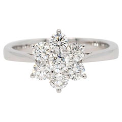 Bague fleur brillante ronde en or blanc 18 carats avec diamant naturel de 1,06 carat