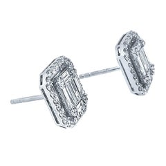 18 Karat White Gold 1.08 Carat Diamond Emerald Cluster Earrings