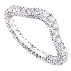 18 Karat White Gold 1.10 Carat Curved Diamond Pave Ladies Ring