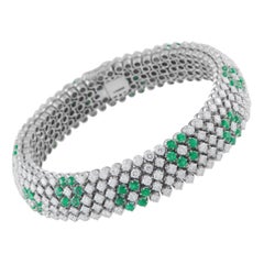 18K White Gold 11.0ct Diamond and Emerald Bracelet MF07-121024 18K White Gold 11.0ct Diamond and Emerald Bracelet MF07-121024