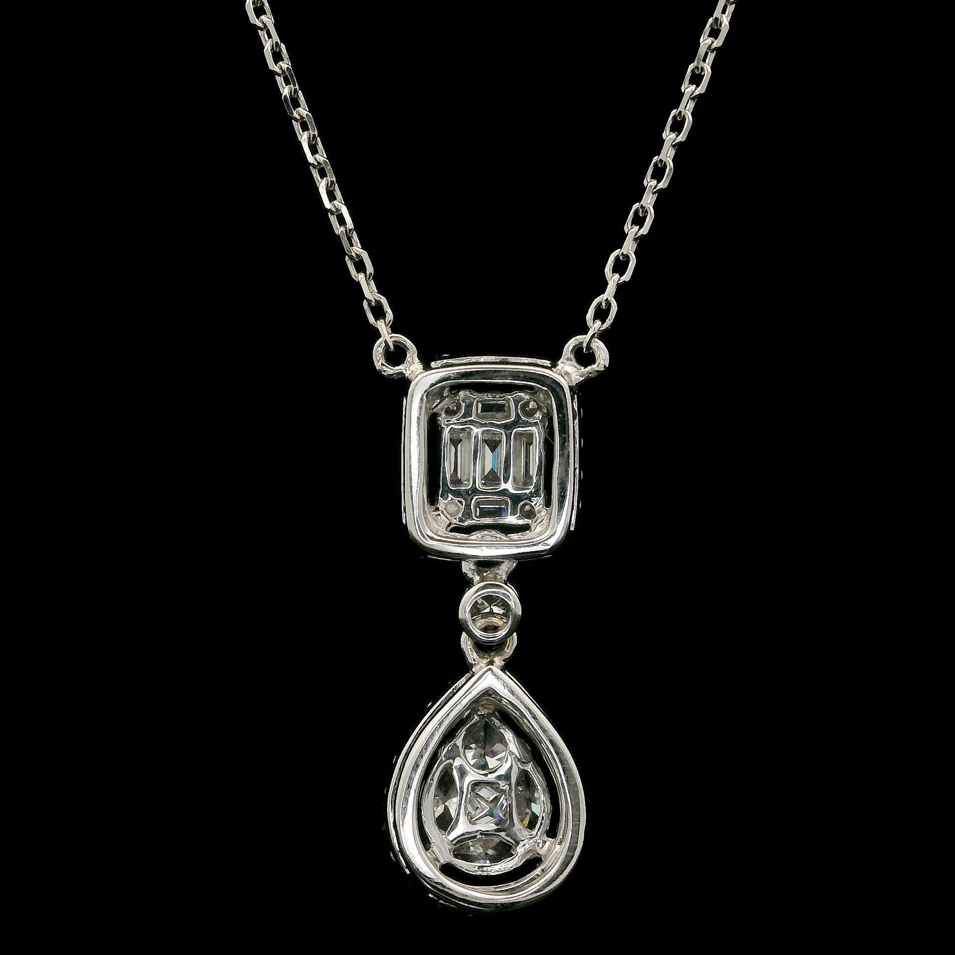 Donna Collana a catena con ciondolo a goccia in oro bianco 18k con diamanti incastonati da 1,10ct in vendita