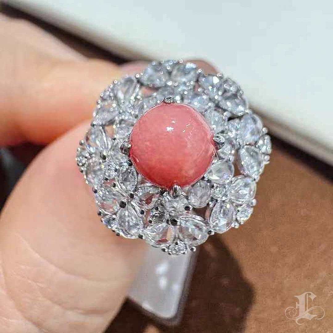 Anello con corona di perle di conchiglia - 1,55ct in vendita 4