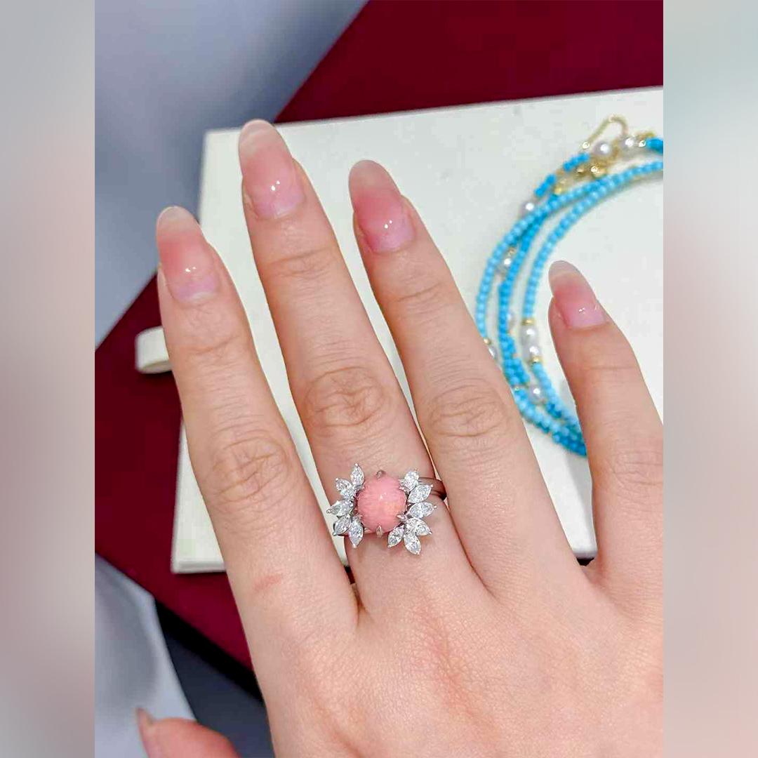【Conchéa】Empress Flame Conch Pearl & Marquise Diamond Halo Ring — 5.07ct For Sale 7