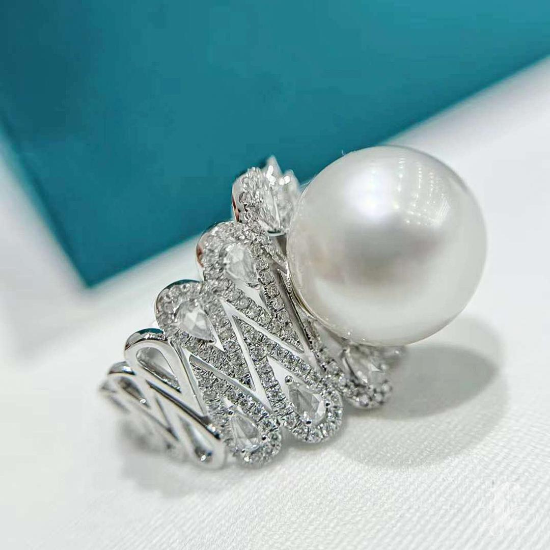 【Crown Radiance】Lightning Grace Aurora South Sea Pearl & Diamond Statement Ring en venta 1