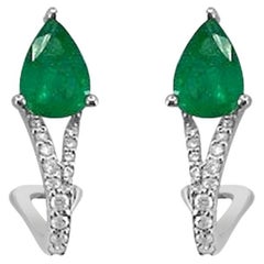 18K Weißgold 1,15 Karat Smaragd und Diamant-Ohrring, Stil# TS1024E