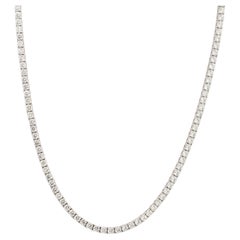 18k White Gold 11.77ctw Natural Diamond Tennis Necklace