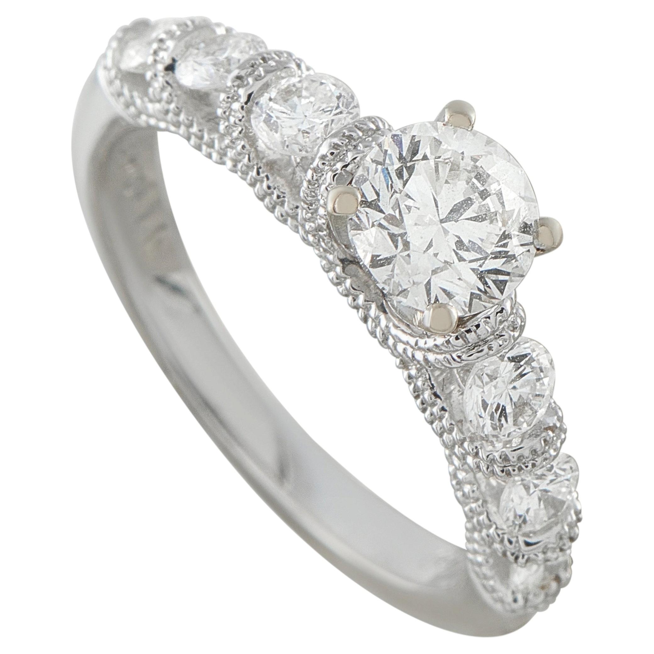 Bague en or blanc 18 carats sertie d'un diamant de 1,17 ct – MF19-070126 en vente