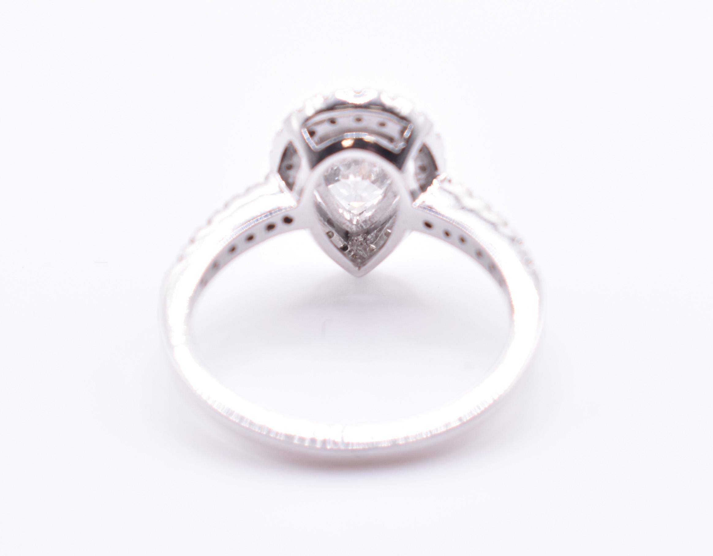 18K White Gold 1.18 Carat Pear Shaped Diamond Engagement Ring In New Condition For Sale In Chelmsford, GB