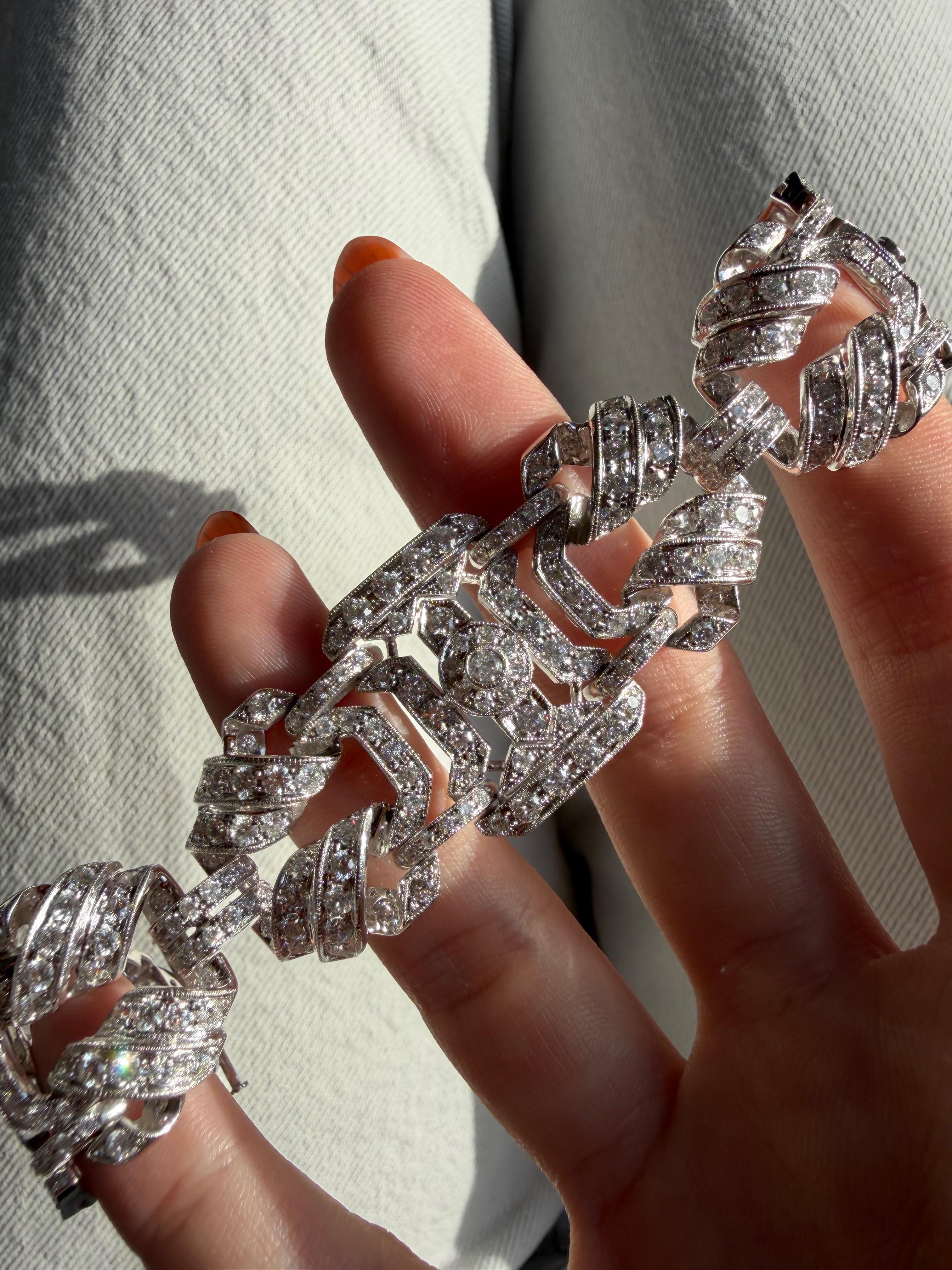 Pulsera de diamantes de 11,93 quilates de oro blanco de 18 quilates - 7 pulgadas en venta 2