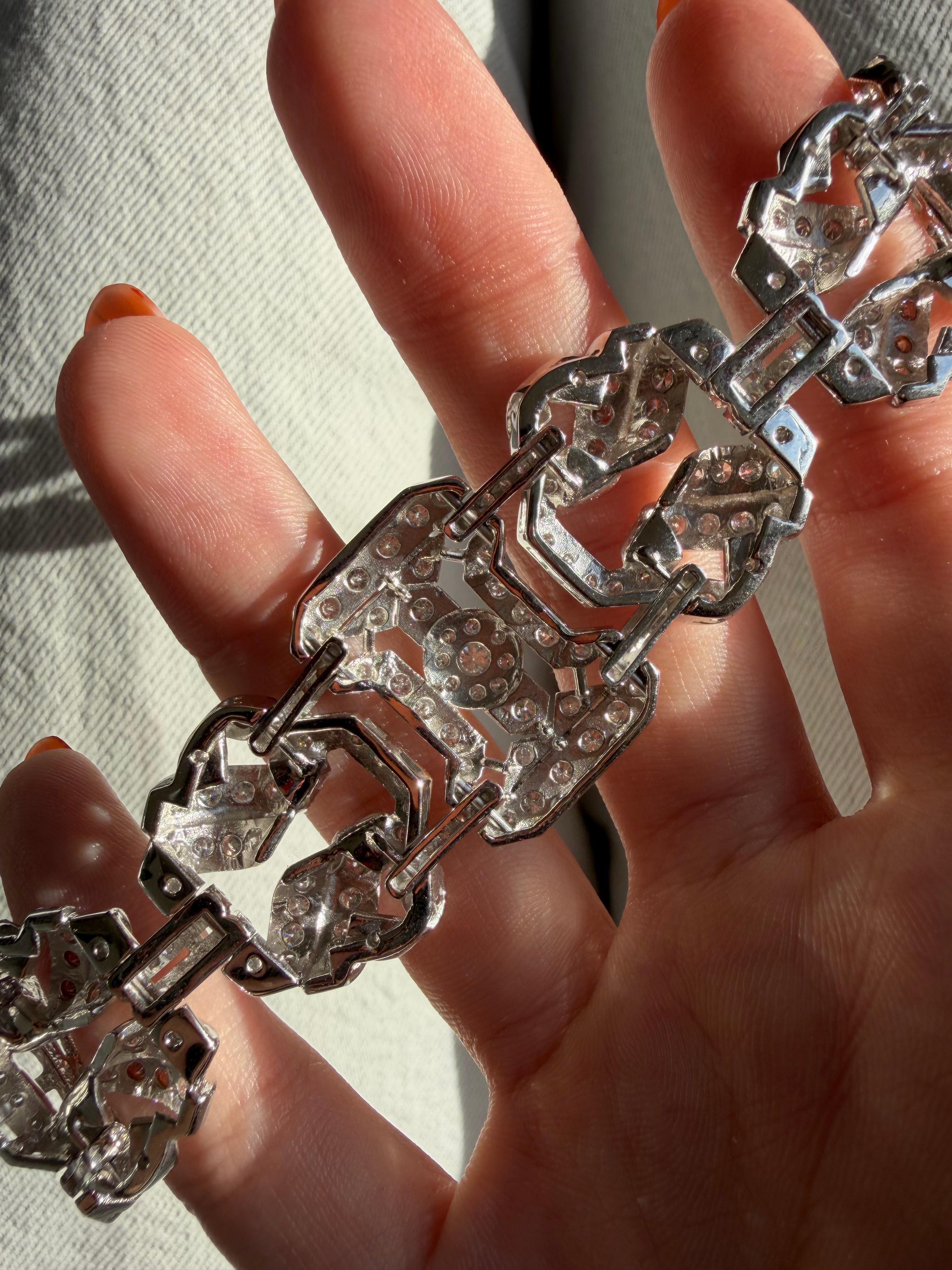 Pulsera de diamantes de 11,93 quilates de oro blanco de 18 quilates - 7 pulgadas en venta 4