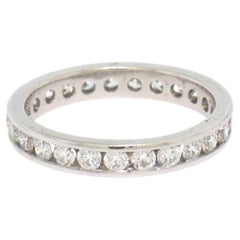 18k Weißgold 1,1ctw Runde VS F Diamant Kanal Eternity Band Ring Sz 5,5