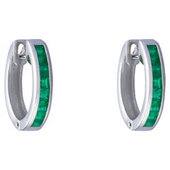 No Reserve-18K White Gold 1.20ct Squared Emerald Hoop Earring