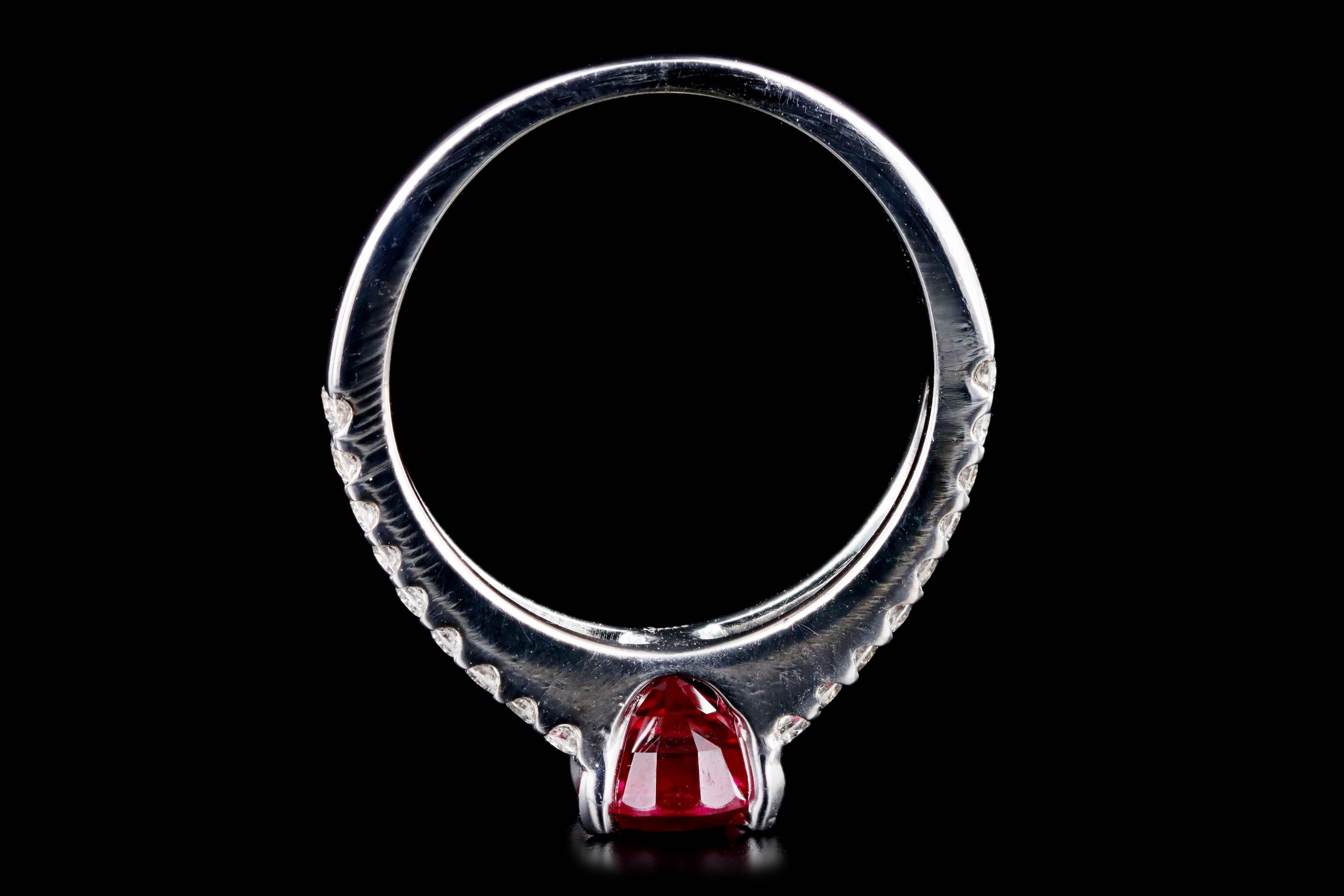 Round Cut 18K White Gold 1.22 Carat ''Pigeon's Blood'' Burma Natural Ruby & Diamond Ring For Sale