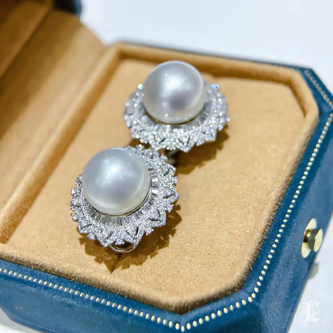 【Crown Radiance】Radiant Bloom Aurora South Sea Pearl Diamond Evening Earrings For Sale 3