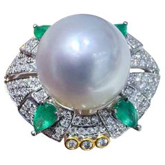 【Crown Radiance】Imperial Crest Emerald & Aurora South Sea Pearl Cocktail Ring