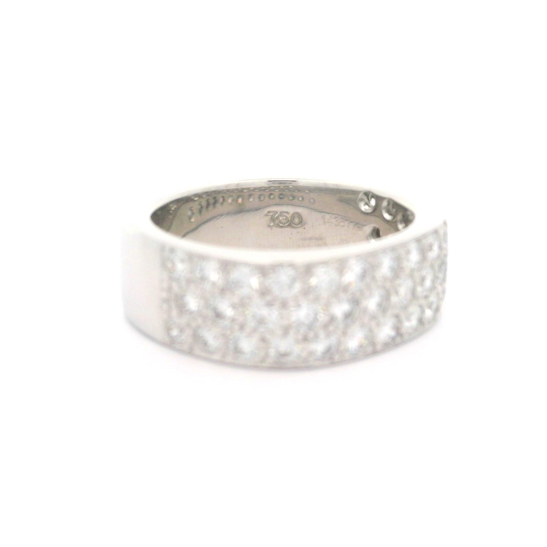 18k White Gold 1.25ctw Pave 3 Row Diamond Wide Squared Band Ring For Sale 8