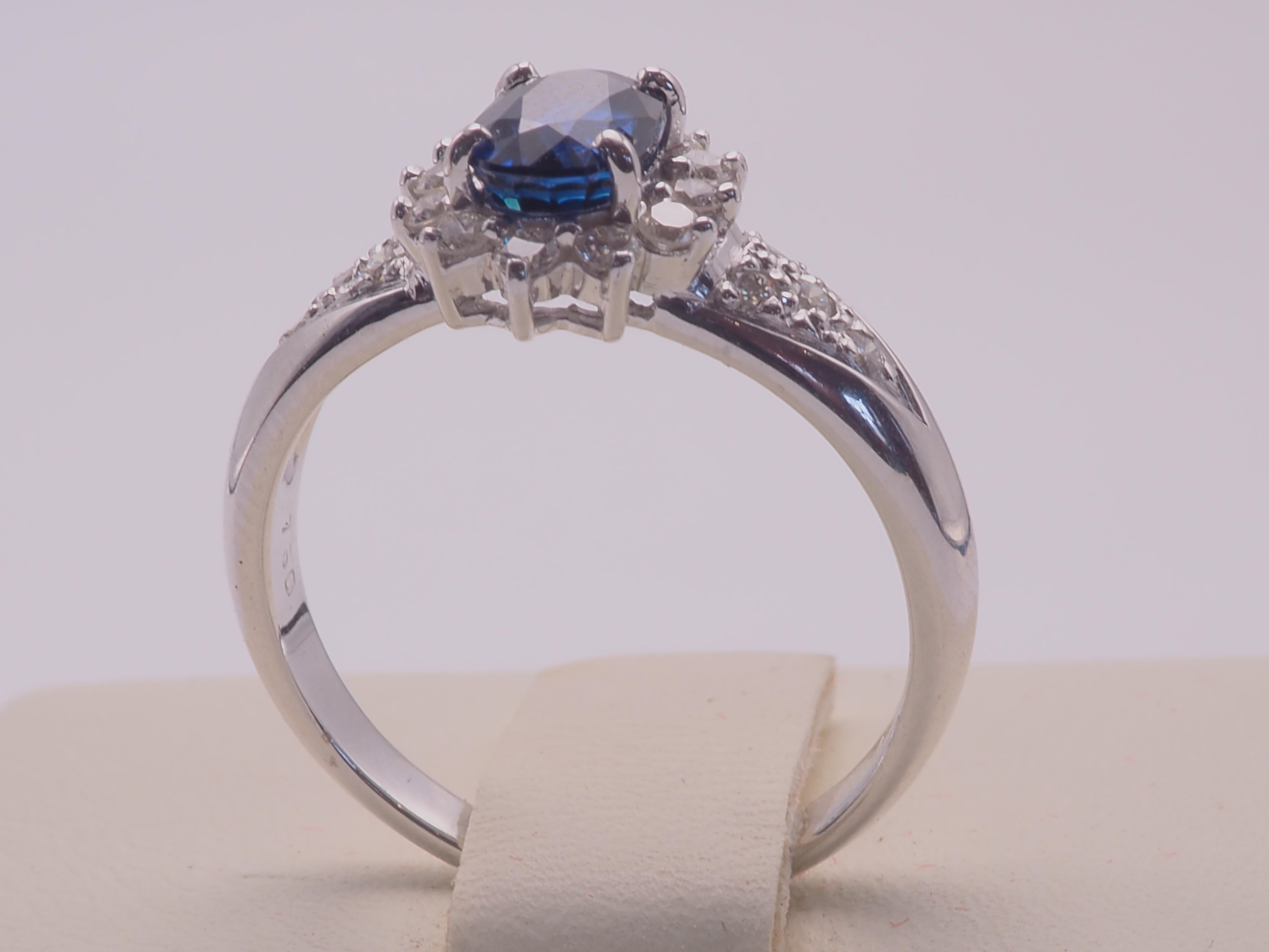 Women's 18K White Gold 1.26ct Blue Sapphire & 0.35ct Brilliant Diamond Ring  For Sale