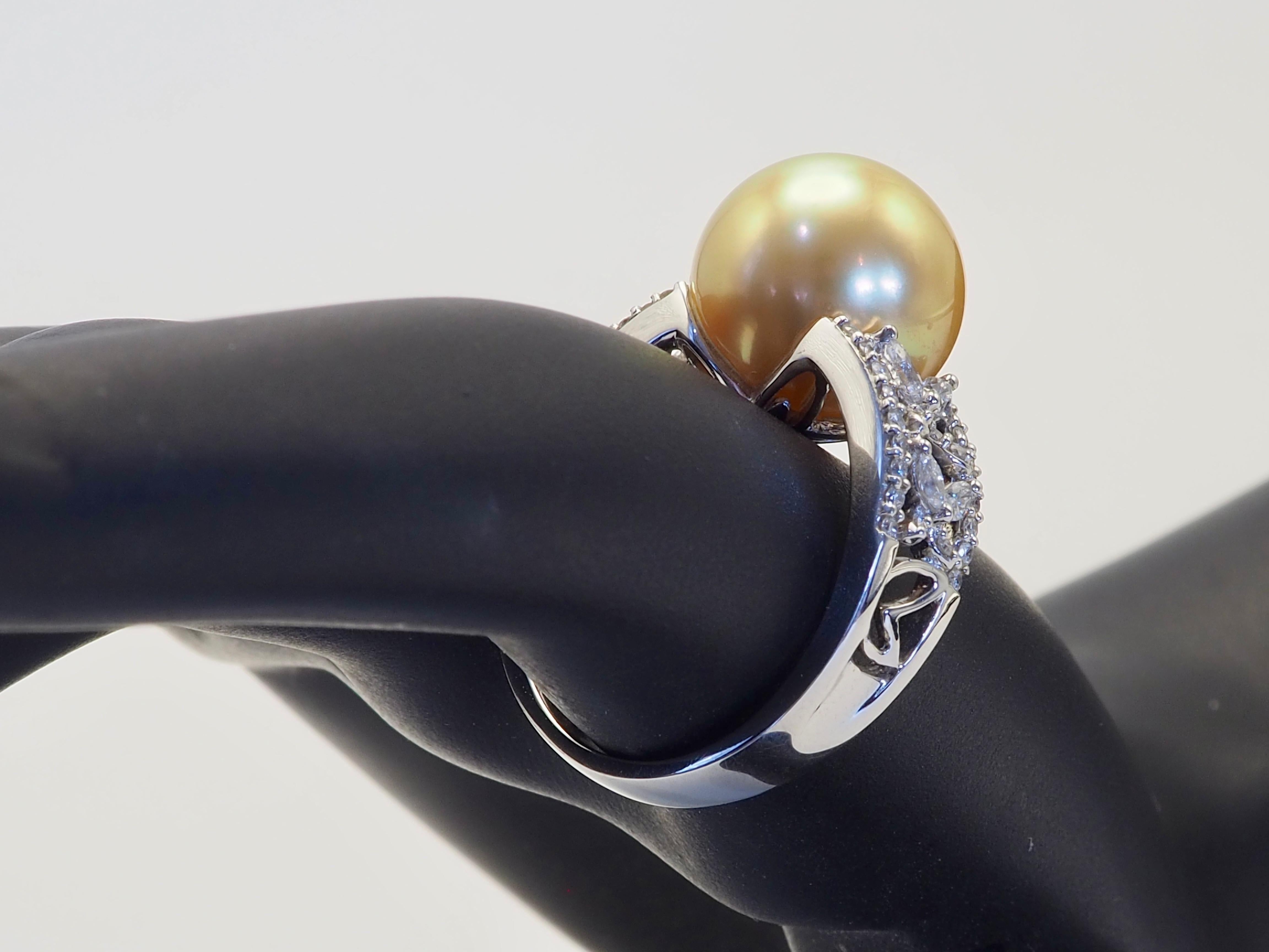 18k White Gold 12.75mm Golden South Sea Pearl & 0.70ct Diamond Cocktail Ring For Sale 3