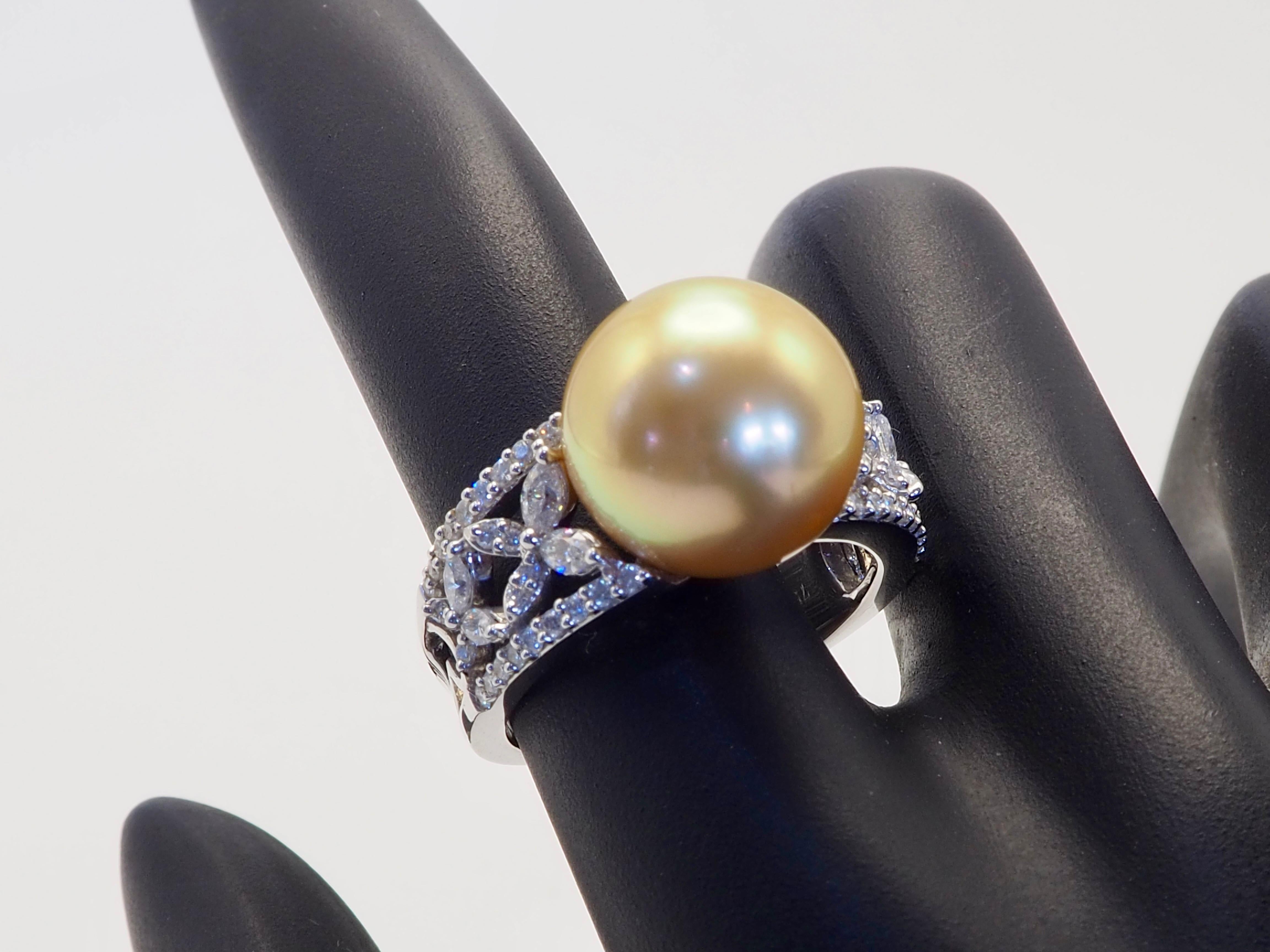 18k White Gold 12.75mm Golden South Sea Pearl & 0.70ct Diamond Cocktail Ring For Sale 4
