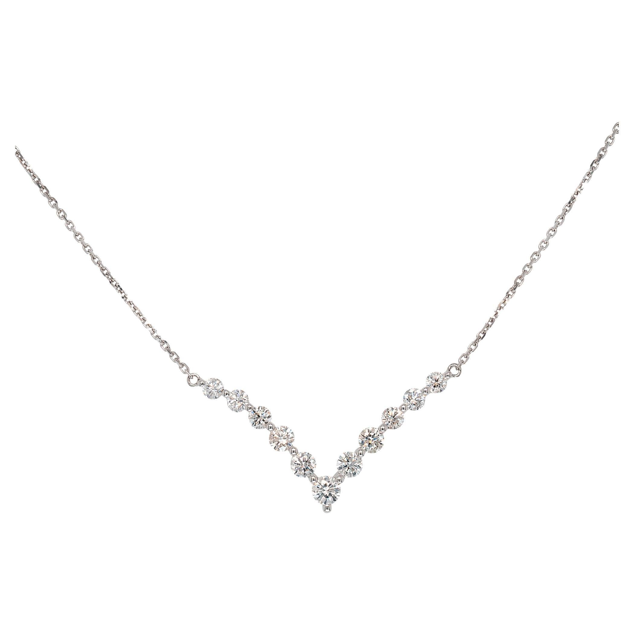 18k White Gold 1.27ct Round Brilliant Natural Diamond "V" Shape Pendant Necklace For Sale