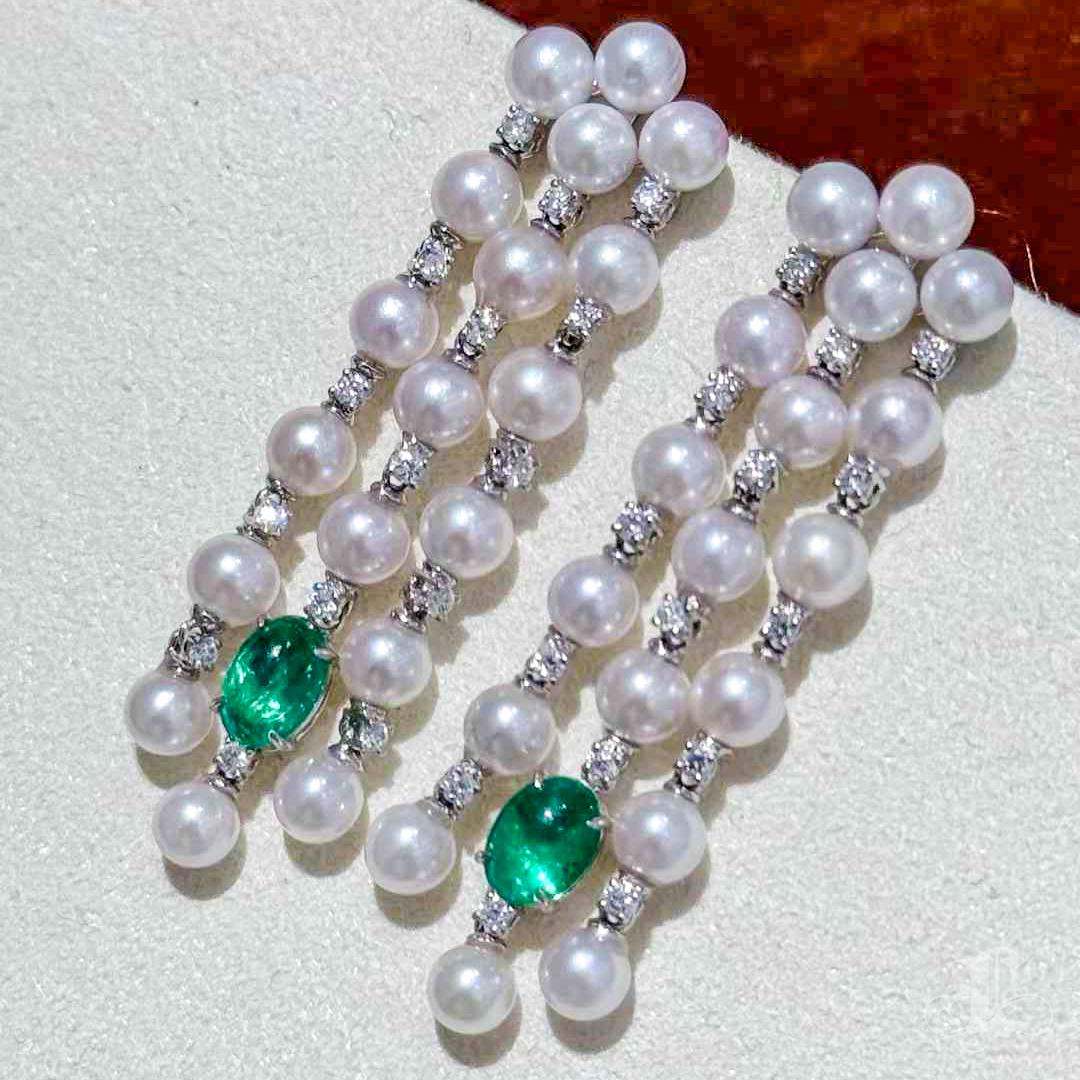 Women's Triple-Line  Aurora Baby Akoya Pearl Emerald Diamond Gala Earrings