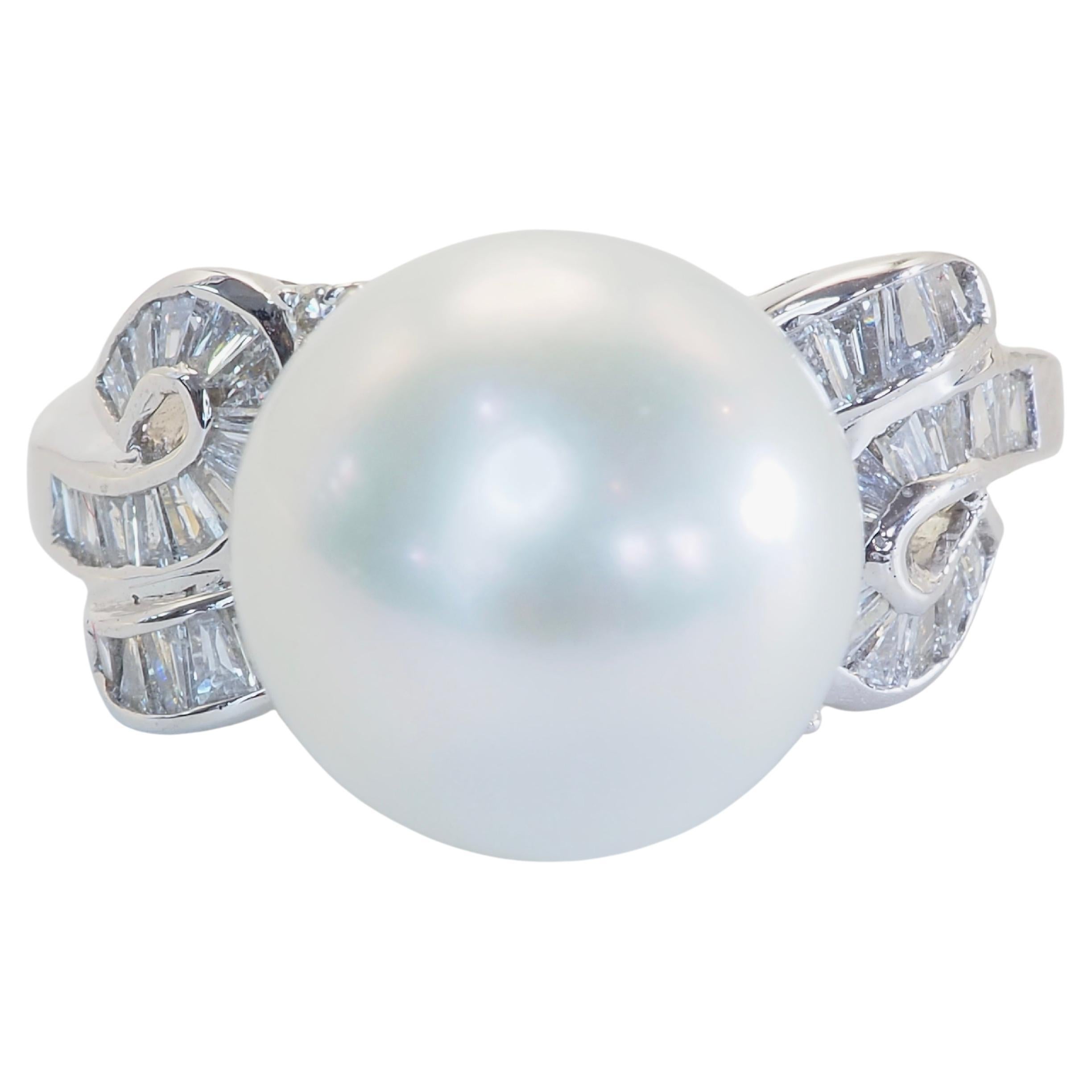18K Weißgold 12mm weiße Südseeperle & 0,52ct Diamant Ring im Angebot