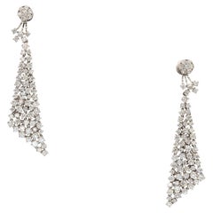18k White Gold 13.37ct Round Brilliant Natural Diamond Dangle Earrings