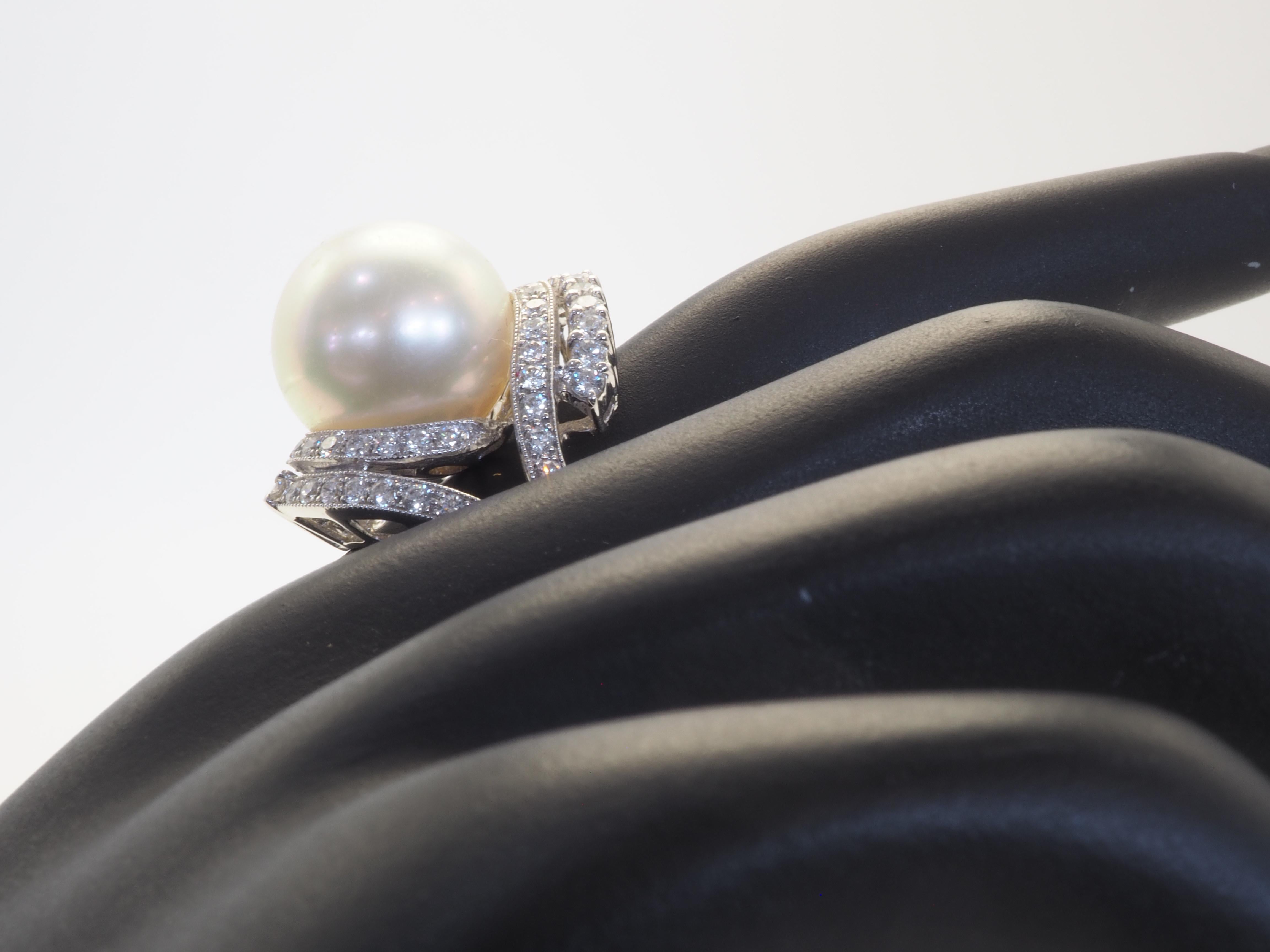 18k White Gold 13.5mm South Sea Pearl & 1.18ct Diamond Cocktail Ring For Sale 4