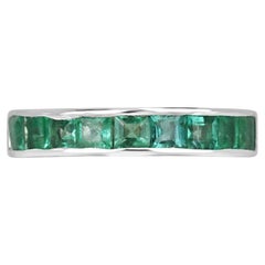18K White Gold 1.35tcw Princess Cut Emerald Wedding Band, Unisex Medium Green