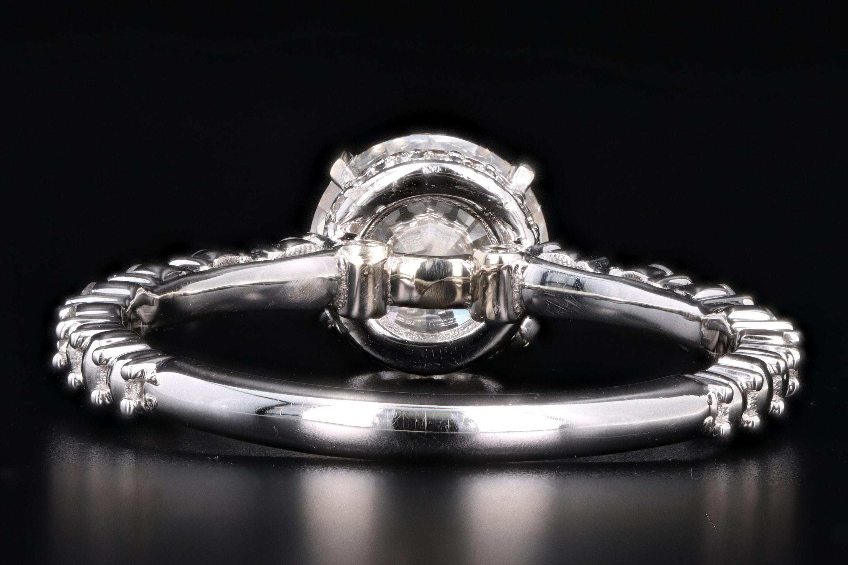Women's 18 Karat White Gold 1.36 Carat Round Brilliant Diamond Engagement Ring