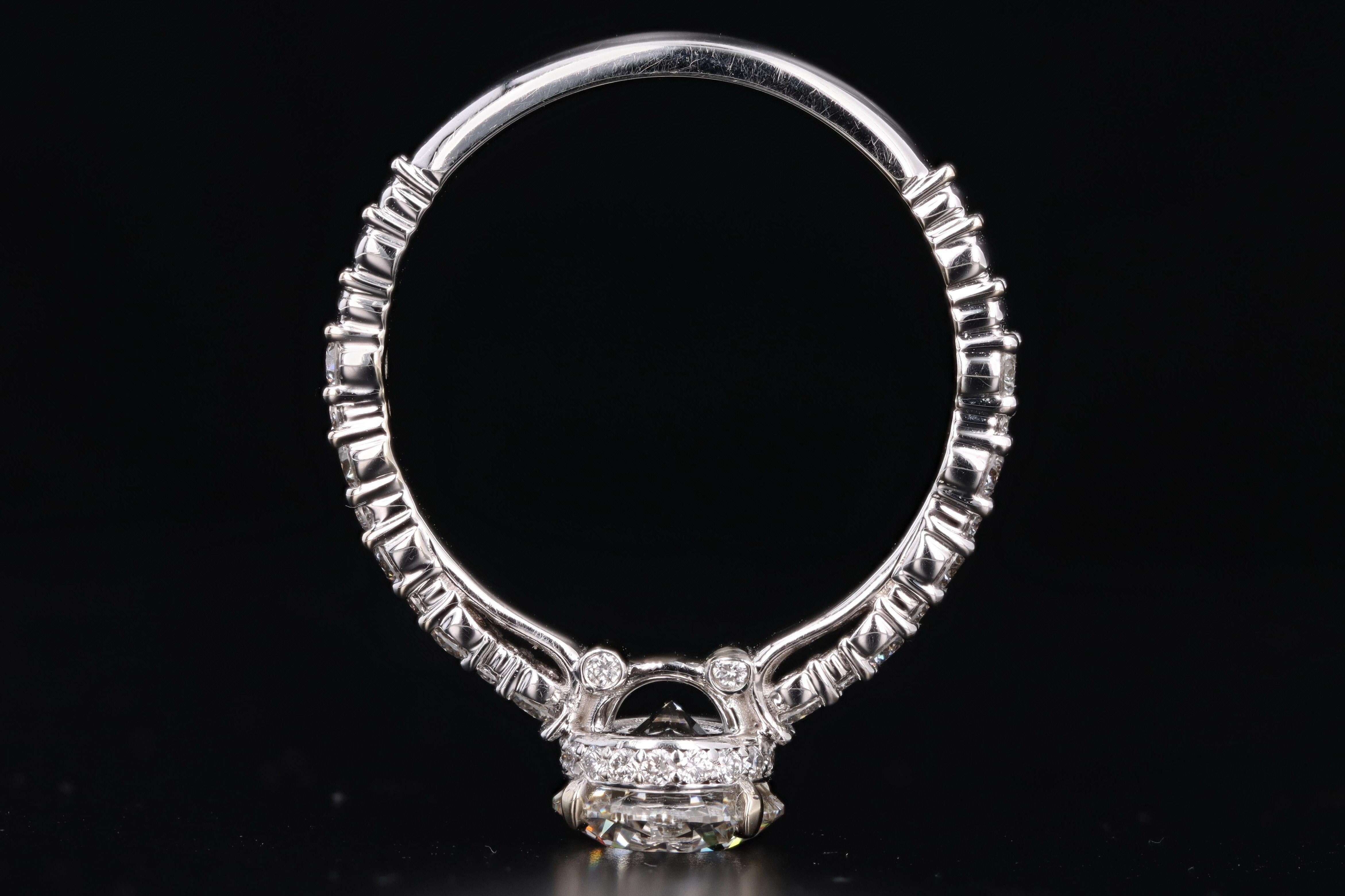 18 Karat White Gold 1.36 Carat Round Brilliant Diamond Engagement Ring 1