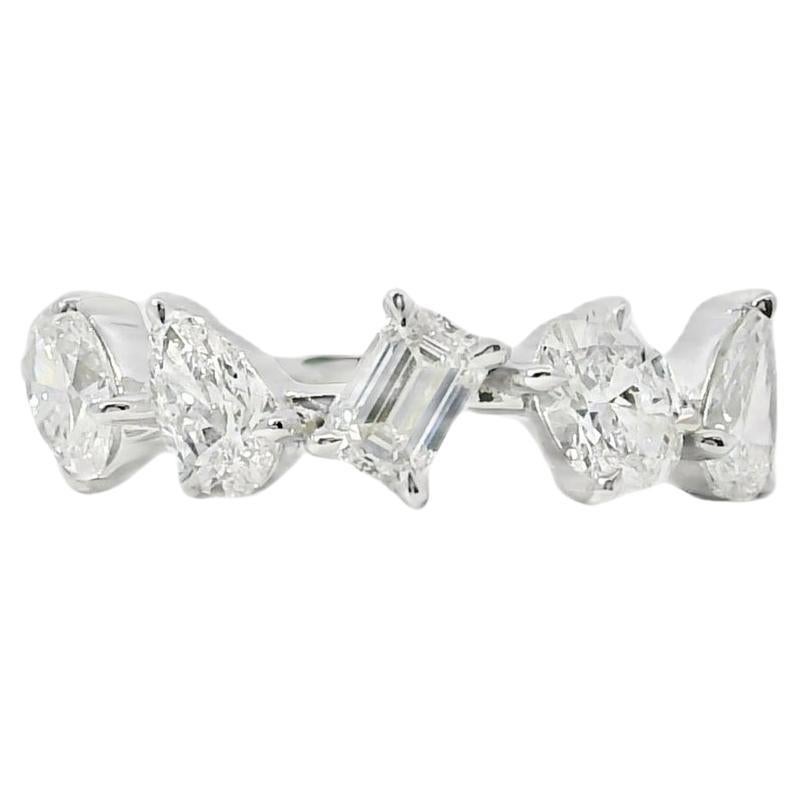18k White Gold 1.36ctw Natural Mixed Cut Diamond 5 Stone Ring For Sale